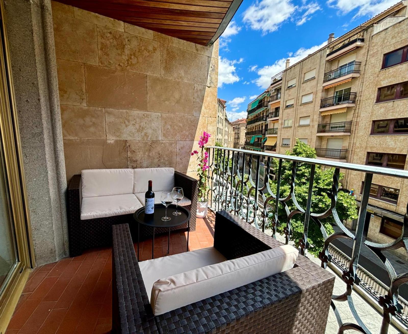 Duo Caleros Centro Apartment Salamanca Ngoại thất bức ảnh